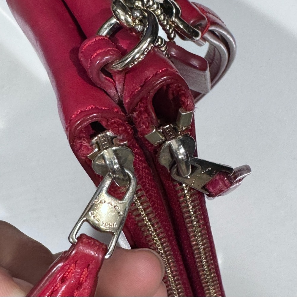 Coach • Wristlet Wallet • Red/Burgundy • Corner Zipper - Picture 5 of 15